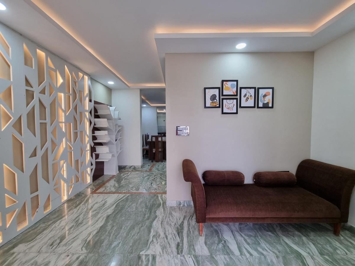 The Urban Nest Hotel Bangalore Exterior photo